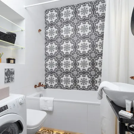 Apartment Comfortable And Elegant Studio With Balcony For 4 People In Cracow By Renters Krakow